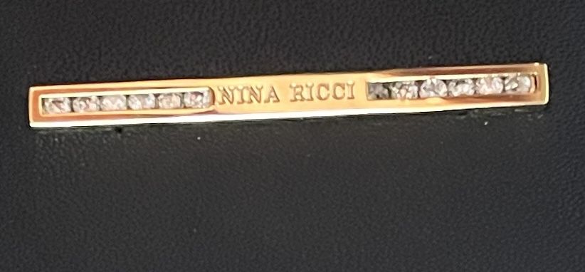 Caderno de motas / notebool Nina Ricci
