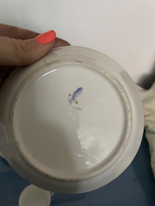 Uma chávena Vista Alegre muito antiga