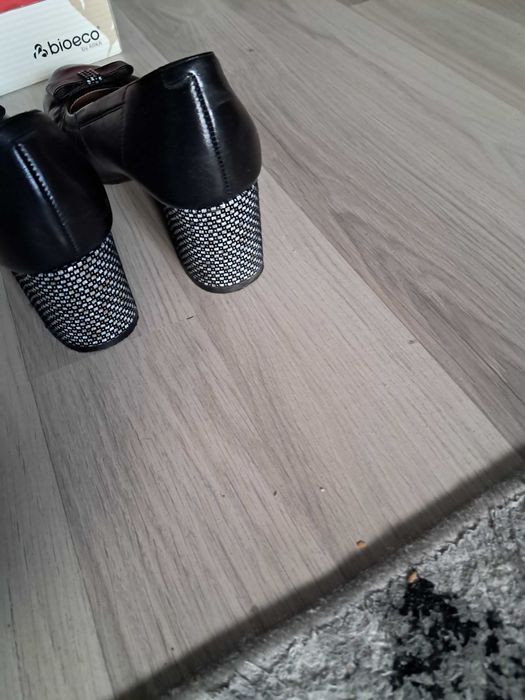 Buty czarne rozmiar 42