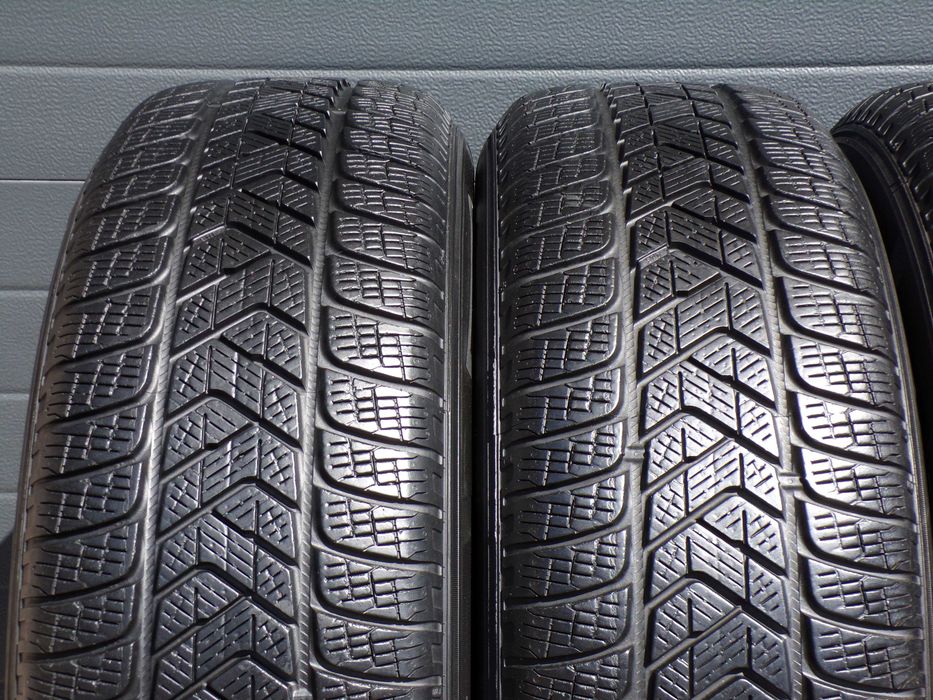 4x Opony zimowe 215/65r17 Pirelli Winter Scorpion 6/7mm 99H SealInside