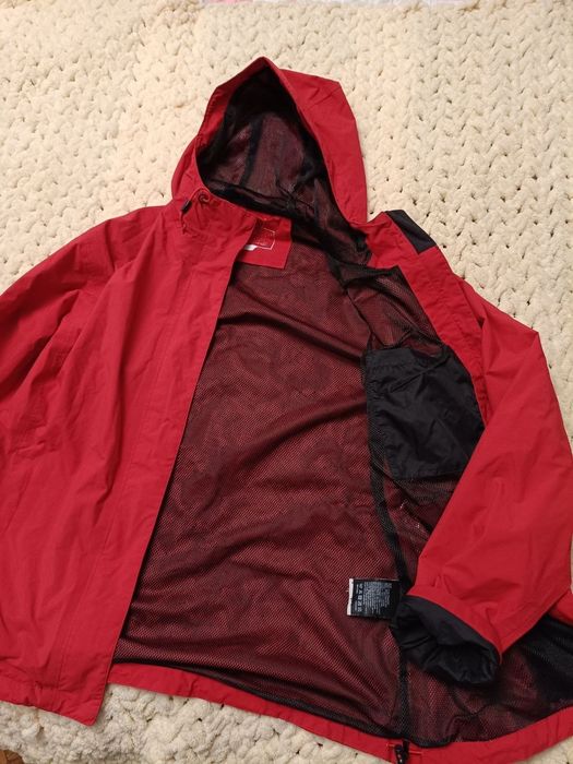 Ветровка Helly Hansen