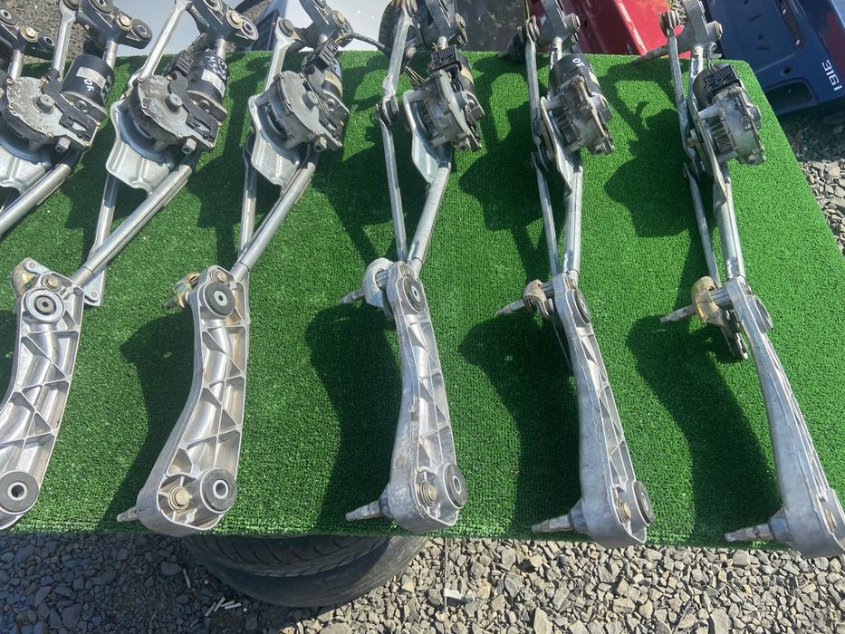 Трапеция Дворников БМВ Е39 Рестайлинг Трапеція Дворніків Рестайлінг