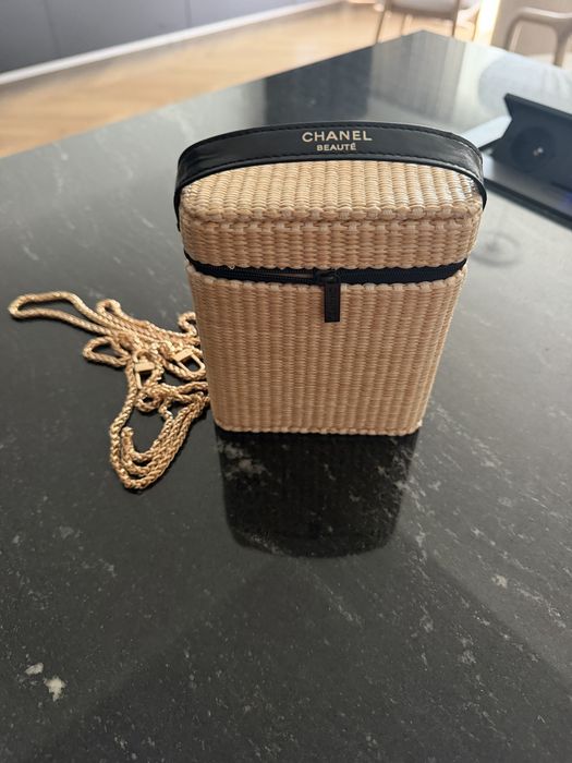 Nowa kosmetyczka torebka Chanel make up