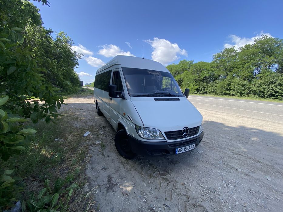 Продам спринтер 2003 года sprinter 2.2