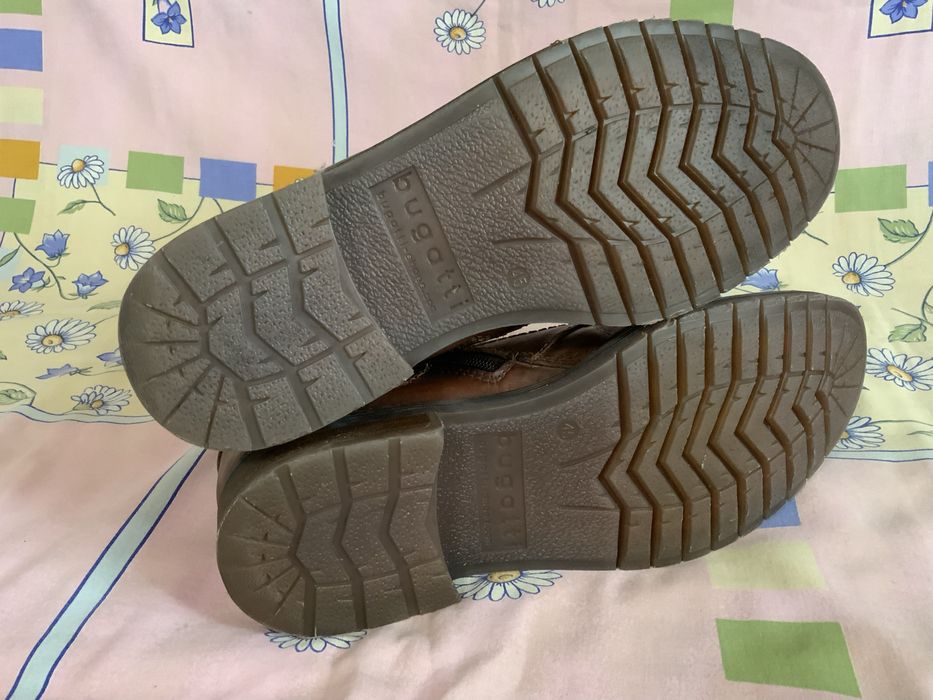 Кожаные фирменные зимние ботинки Bugatti. 45 размер, 30 см стелька