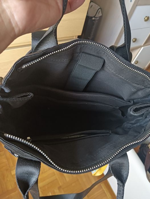 Mala / Mochila dá para usar das 2 formas