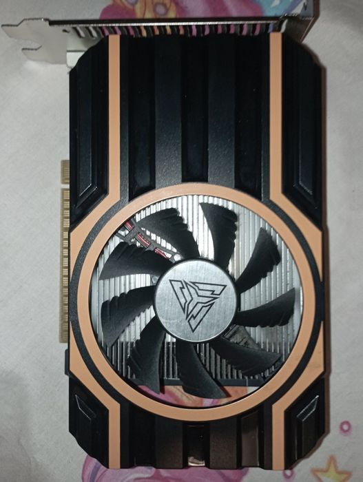 Продам відеокарту Arktek PCI-Ex GeForce GT 740
