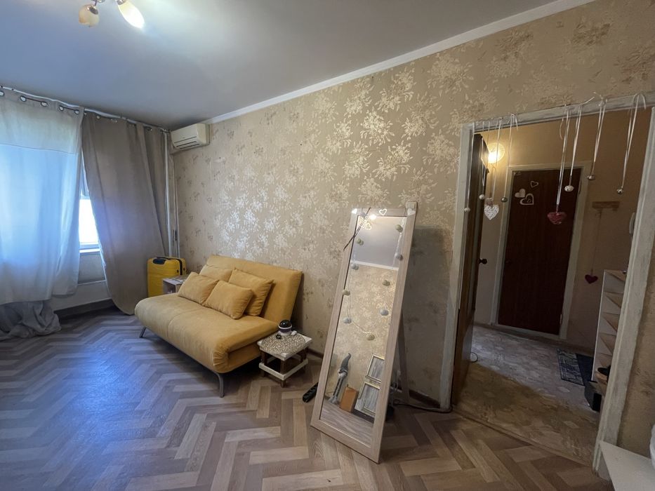 Продаж 1-к кв 36 м2 Троєщина Р. Рейгпна ( Драйзера) 11А