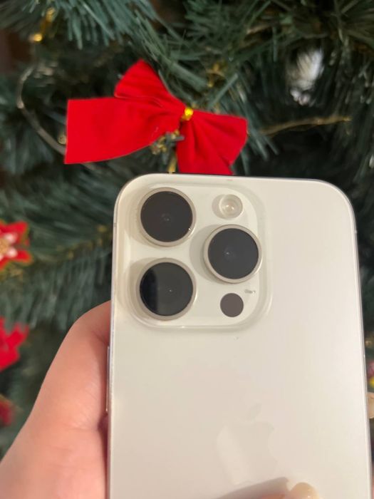 iPhone 15 pro 128 ГБ