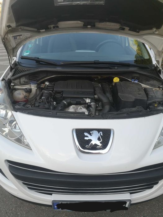 Peugeot 207 lift wersja 99g 1.6 hdi 90km 210 tys. km