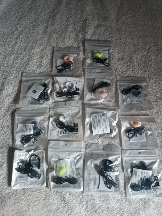 Бездротові навушники