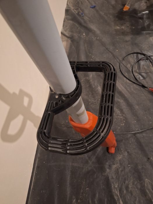 Żyrafa szlifierka flex