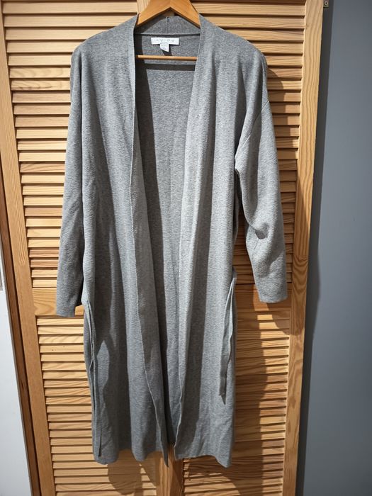 Długi sweter damski oversize