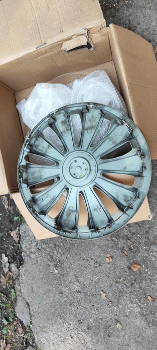 Оригінальні ковпаки Mercedes R17