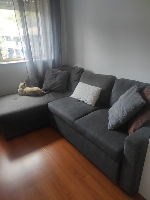 Sofá cama com chaise