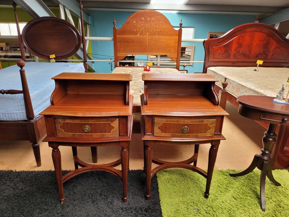 Vintage Nightstands – Unit Price – Restored64550171998338121