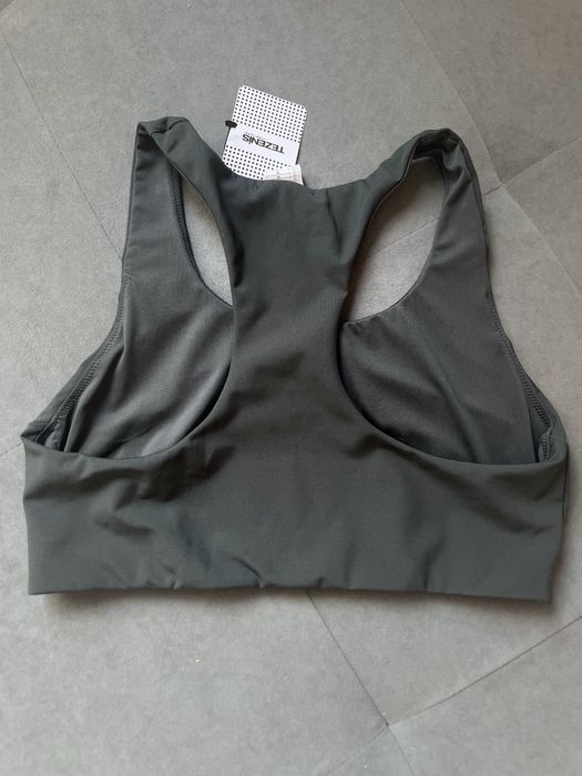 Спортивні топи M