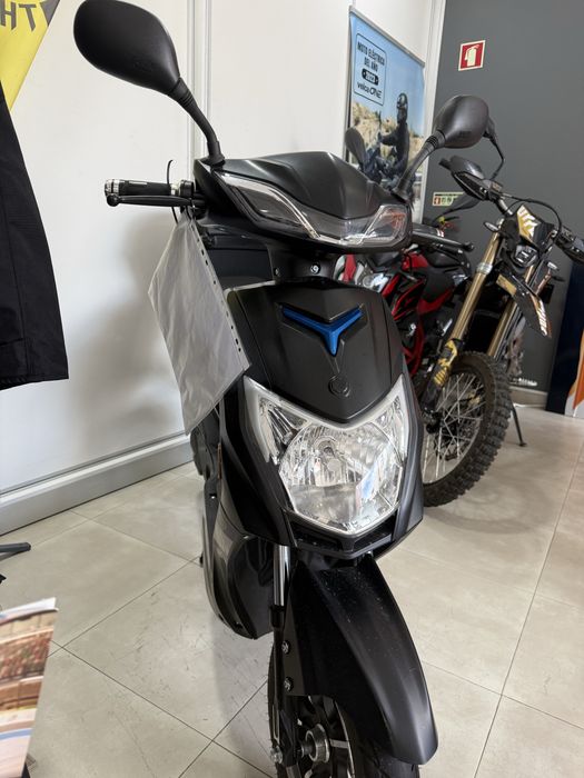 Mota electrica  Runner 400 kms como nova, bateria de litio