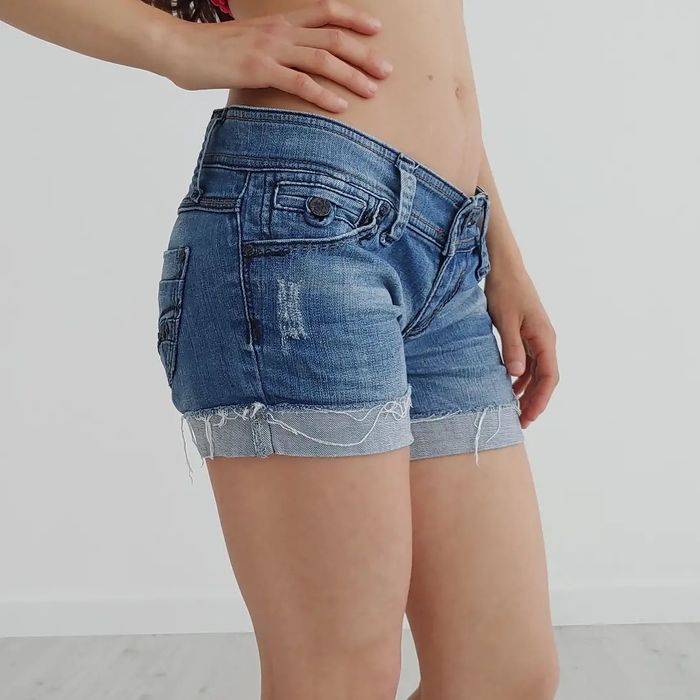 Calções de ganga de cintura descida, Stradivarius, tamanho 34