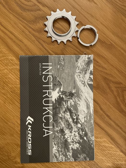 Kross Noru błotniki i zapięcie Kryptonite dzwonek L 21