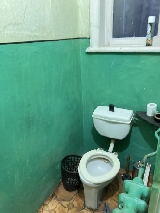 Льва Толстого/Нежинская. Центр, комната в комуне