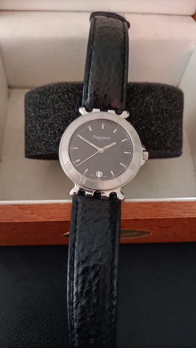Relógio Pequignet impecável