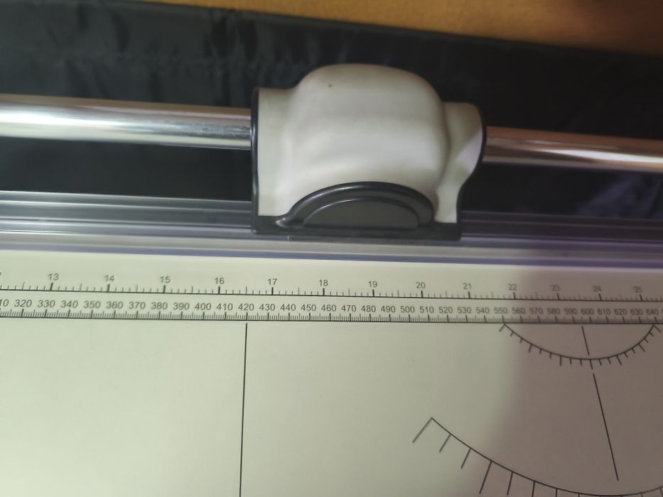 Guilhotina de papel A1