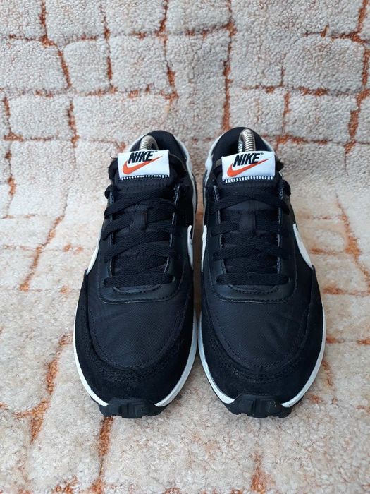 Кроссовки Nike Waffle Debut