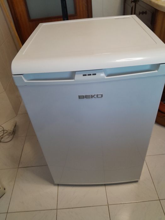 Arca congeladora BEKO
