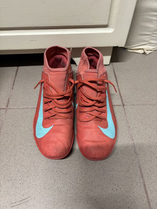 Turfy Nike r. 40.5