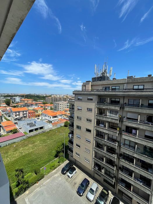 Arrendamento do apartamento T1 na Rua 4 Caminhos