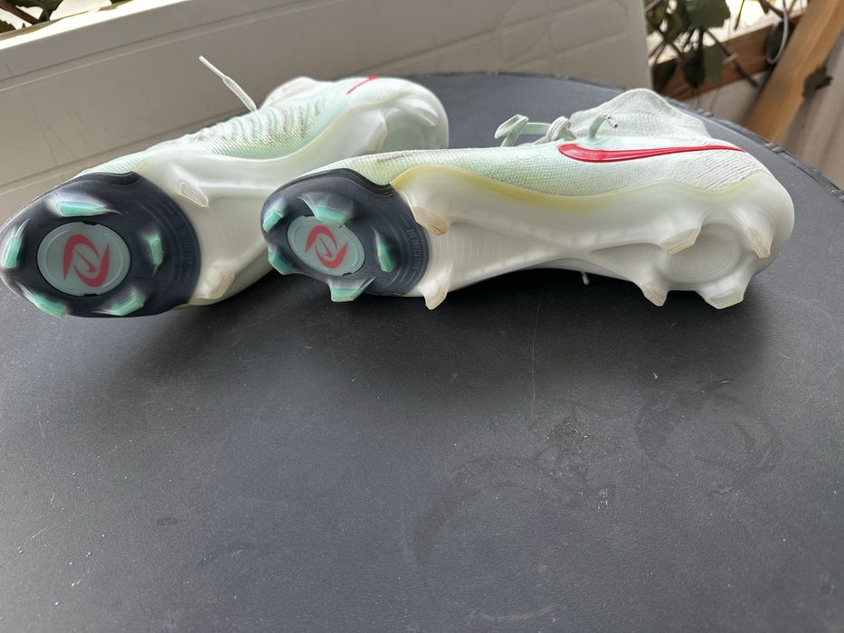 Chuteiras Nike phantom Luna