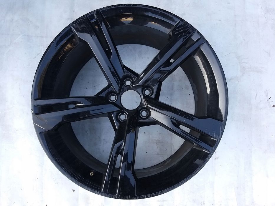alu felga audi 8w0 19 8,5j et32