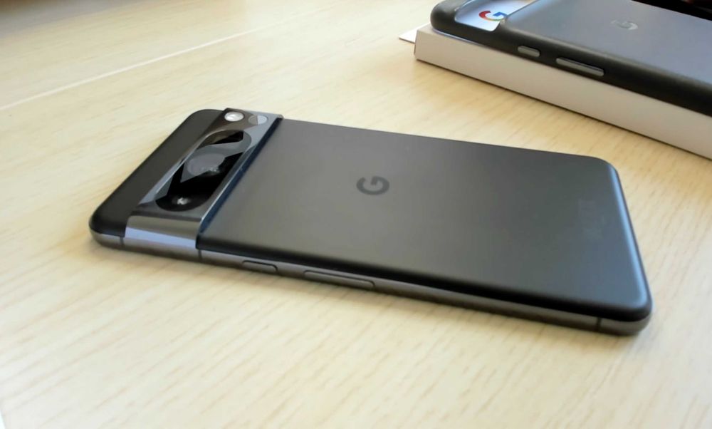 Google Pixel 8 Pro 256GB – Como Novo – Caixa + Capa Original