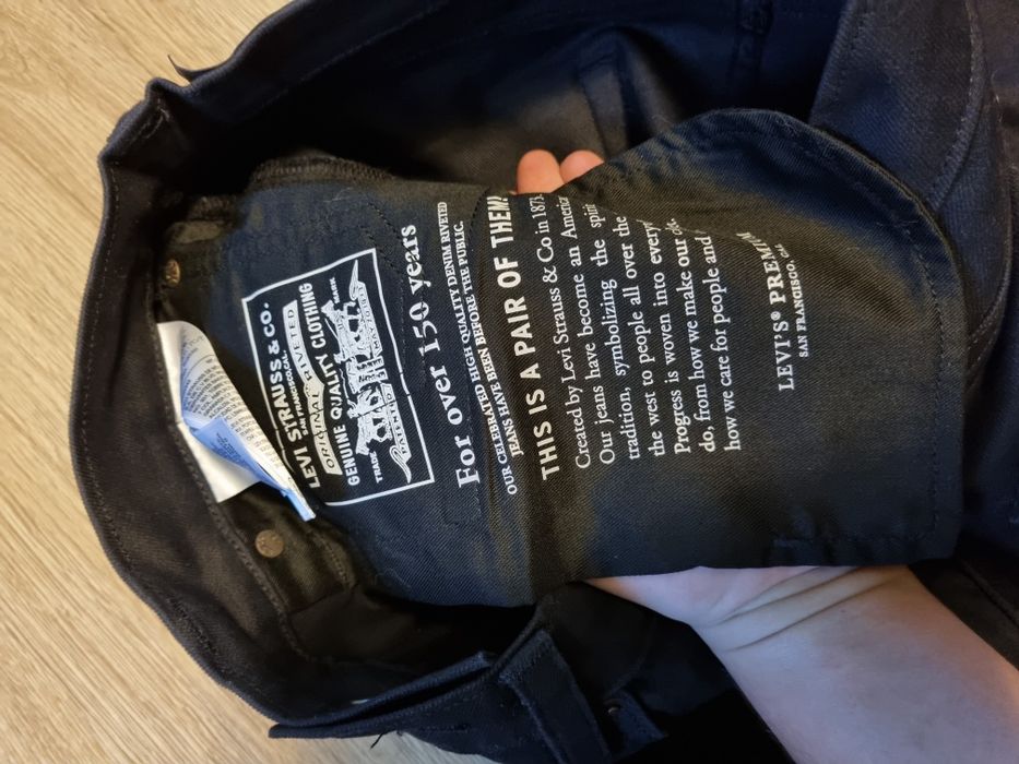 Spodnie jeansowe levis