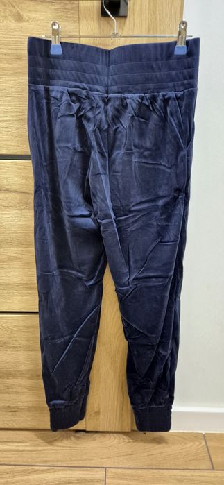 Spodnie dresowe welurowe L/XL