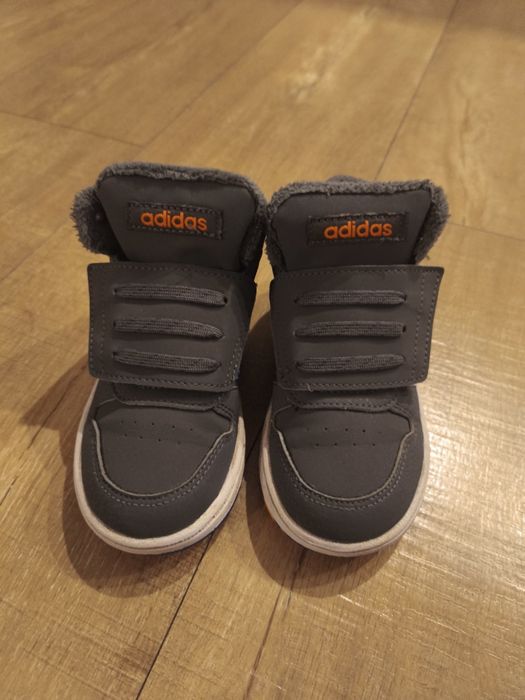 Buty jesienne adidas 26