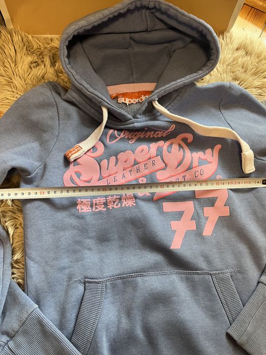 Superdry niebieska z dużym logo z kapturem kangurka r S