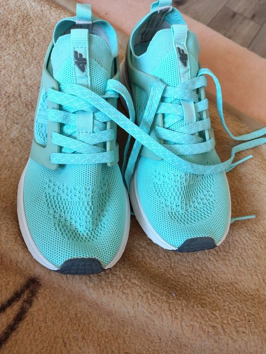 Buty sportowe 4F