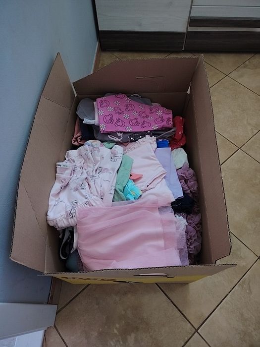 Ubranka dla dziewczynki