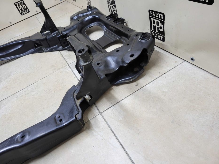 Підрамник подрамник передній Mitsubishi Outlander 2.5 2022 2023+ 5к