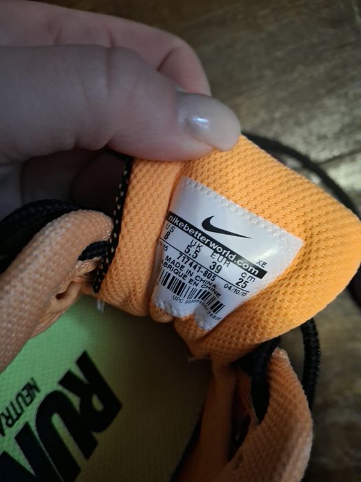 Жіночі кросівки Nike