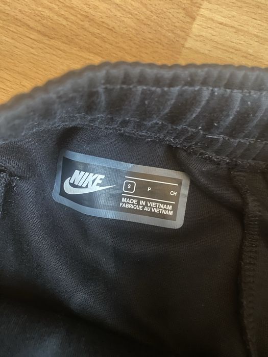 Spodnie nike tech fleece czarne nowe