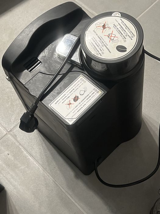 Продам кавоварку “BEEM”