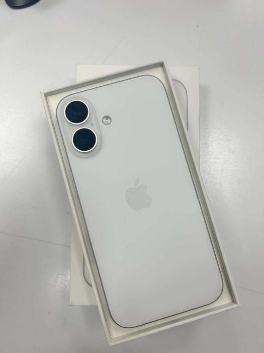 iPhone 16 256GB Biały | Bardzo dobry stan | Bateria 89% | Głogów