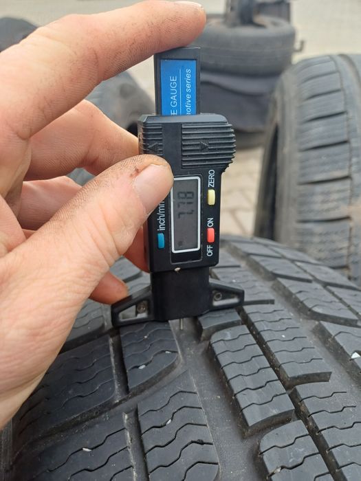 215/55R16 Zimowe 4szt komplet