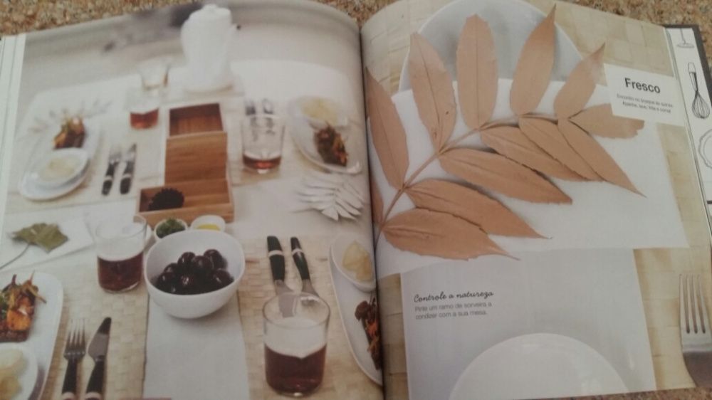 Livro ikea de capa dura