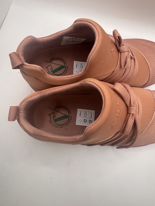 ARKK Copenhagen Raven Nubuck Vibram sportowe sneakersy  rozmiar 39