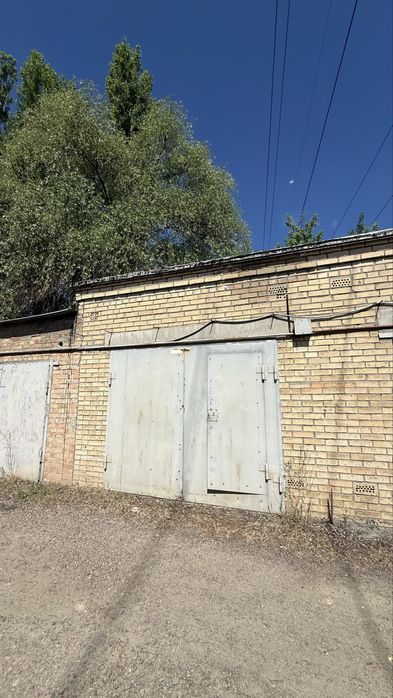 Гараж, Г-БК «Луговий-2»