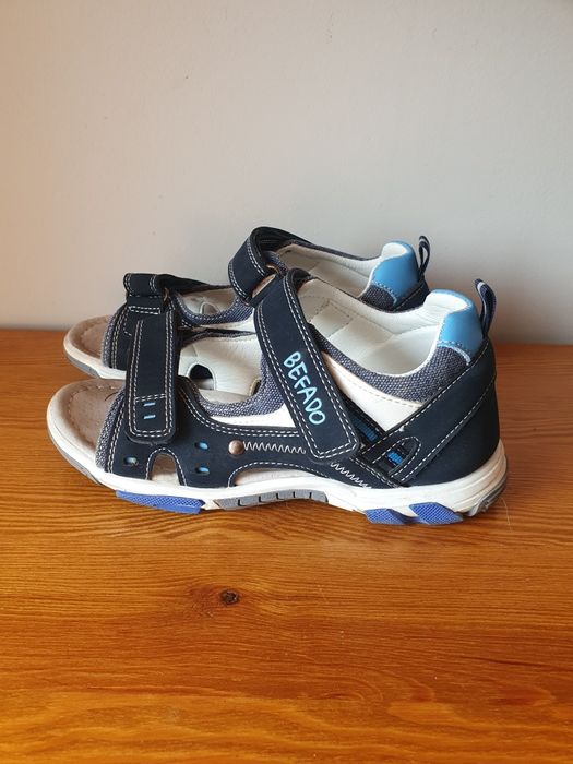 Sandały Befado r. 32, wkładka 20,5 cm